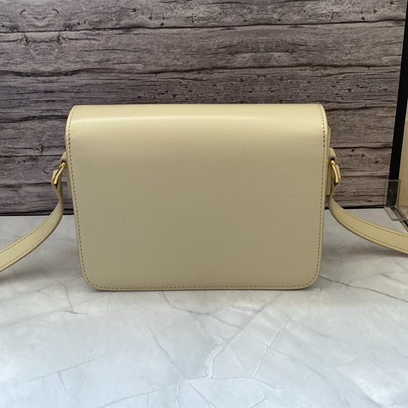 CELINE TRIOMPHE TEEN LAMB SKIN - Picture 2 of 6